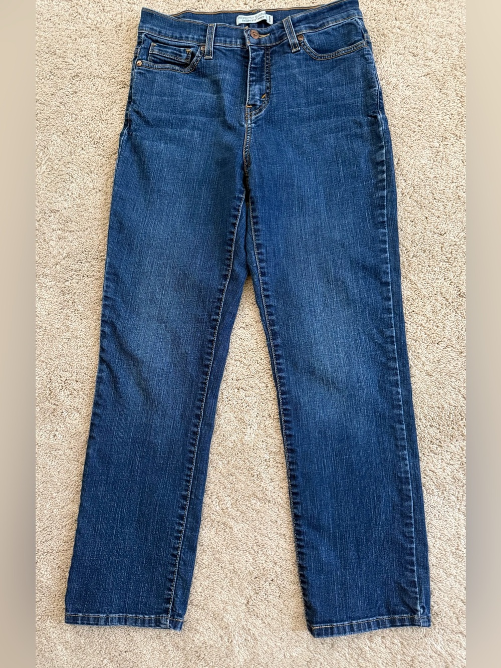 Levi’s Perfectly Slimming Straight 512 Jeans - SZ 10 S